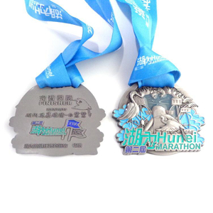 صنع حسب الطلب سبائك الزنك المينا تذكارية الرياضة ماراثون سباق الجري تذكارية جائزة ميدالية ذهبية معدنية بشعار ثلاثي الأبعاد