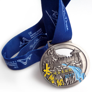 ميداليات رياضية معدنية ماراثون ميدالية رياضية تذكارية هدية أحذية مخصصة على شكل ميدالية ركض
