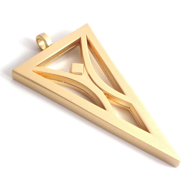 2023 hot Custom Logo Fashion Brand Metal Logo Tags