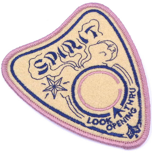 Custom Mighty Love Freestyle Logo OEM التطريز التصحيح نمط للملابس