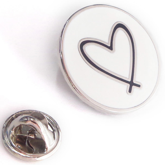 عالية الجودة معدن مخصص الصلب التلبيب دبابيس لينة الطبية المينا دبوس