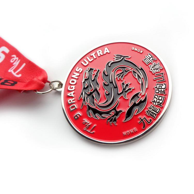 أكثر من 20 عامًا من الخبرة في مجال تصنيع الميداليات ، جائزة تذكارية مخصصة للرياضة ، كأس الكأس المعدنية