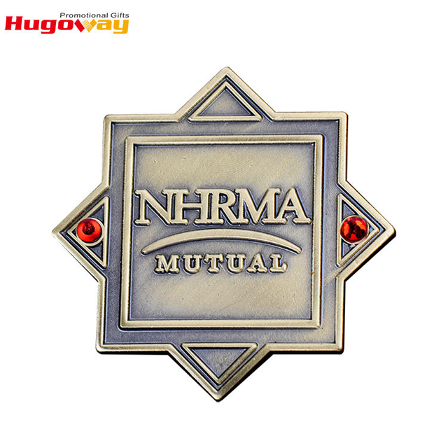 تصميم مجاني دبوس معدني مخصص شكل نجمة الكرتون بروش مخصص الحفل التلبيب دبابيس المينا